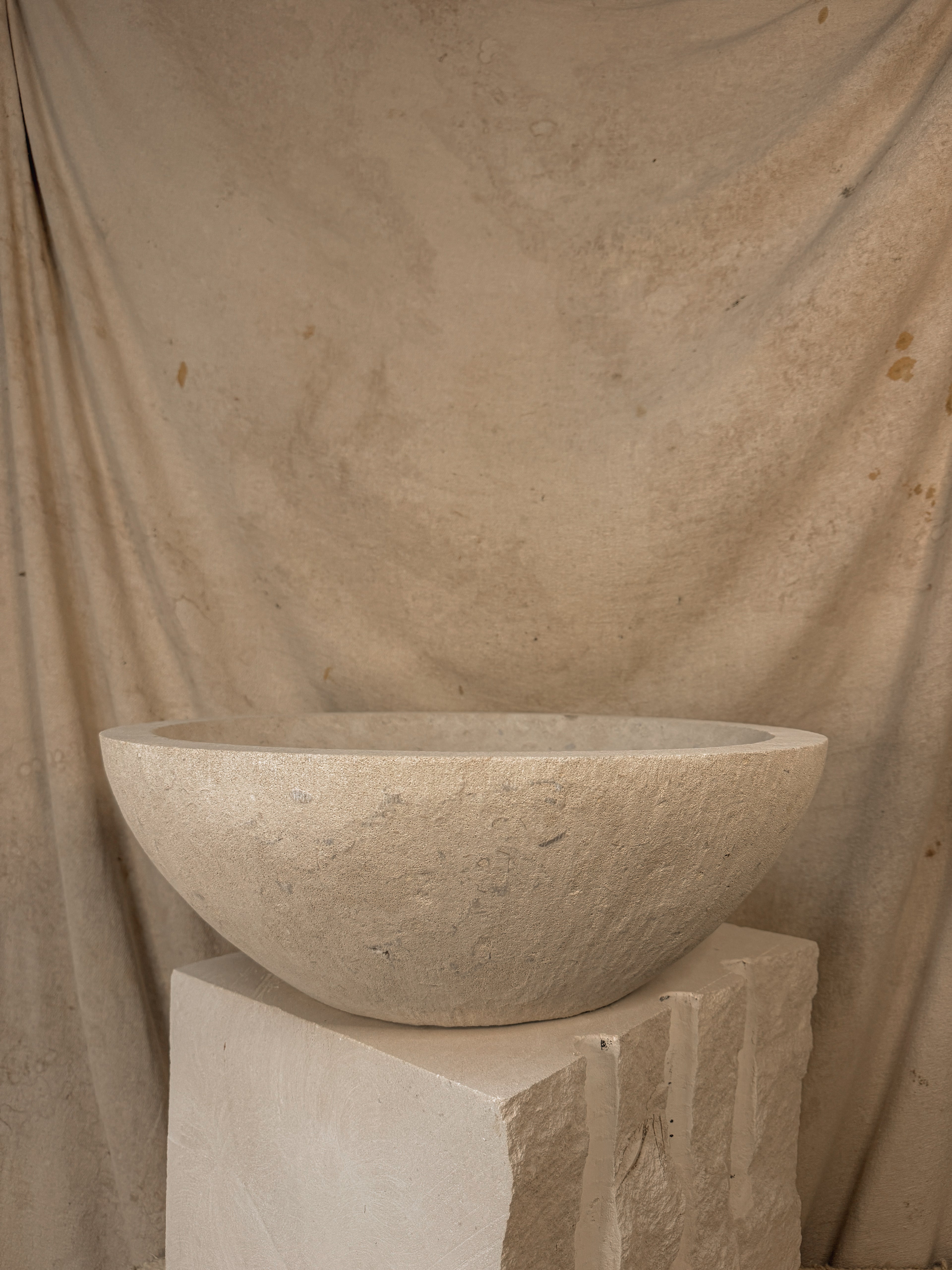 BATH LIMESTONE TIDAL BOWL