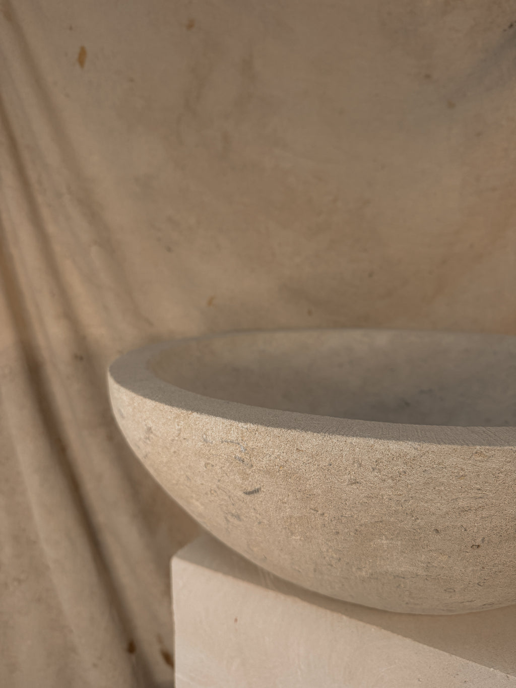 BATH LIMESTONE TIDAL BOWL