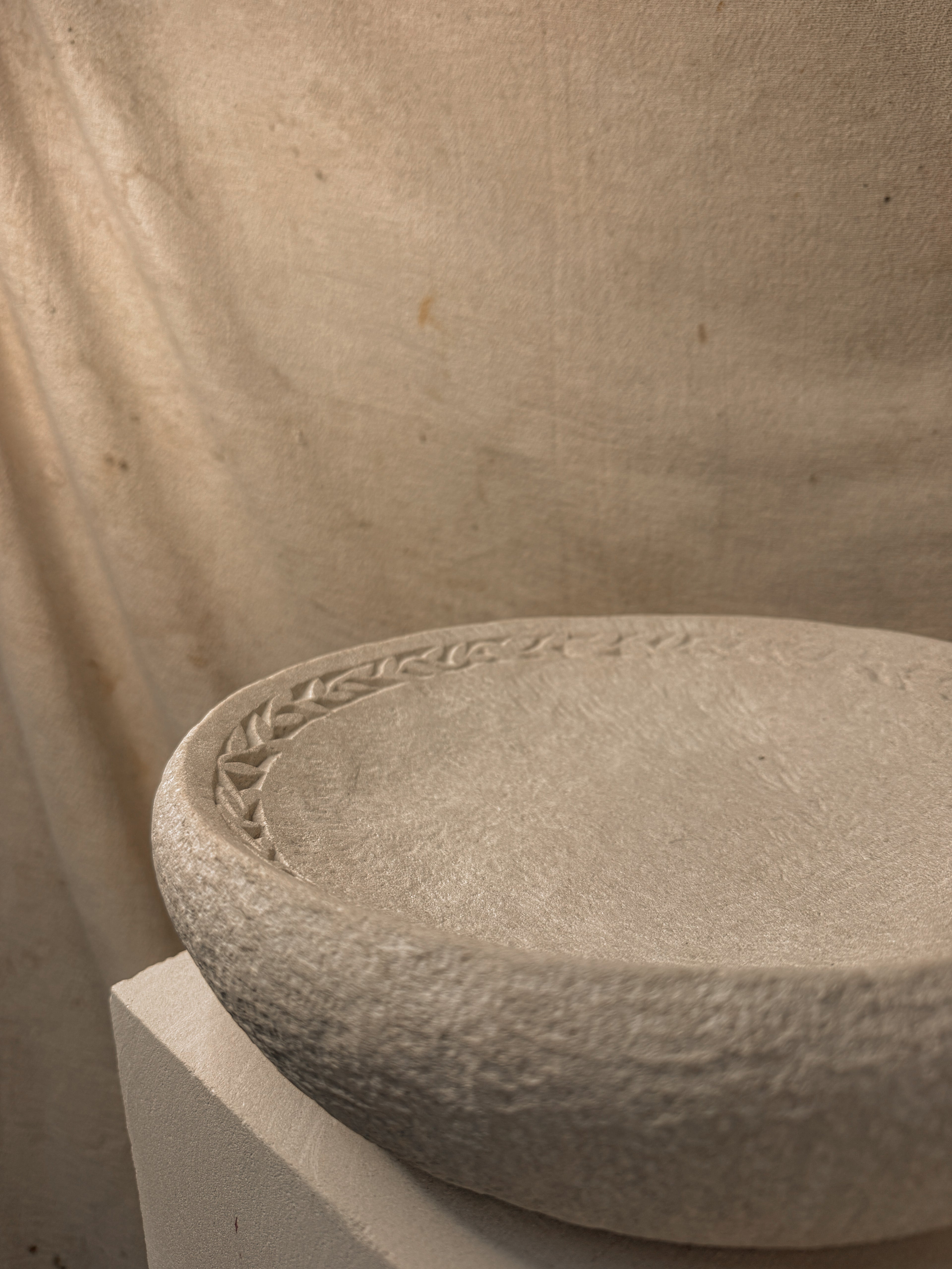 PORTLAND LIMESTONE SOLACE BOWL