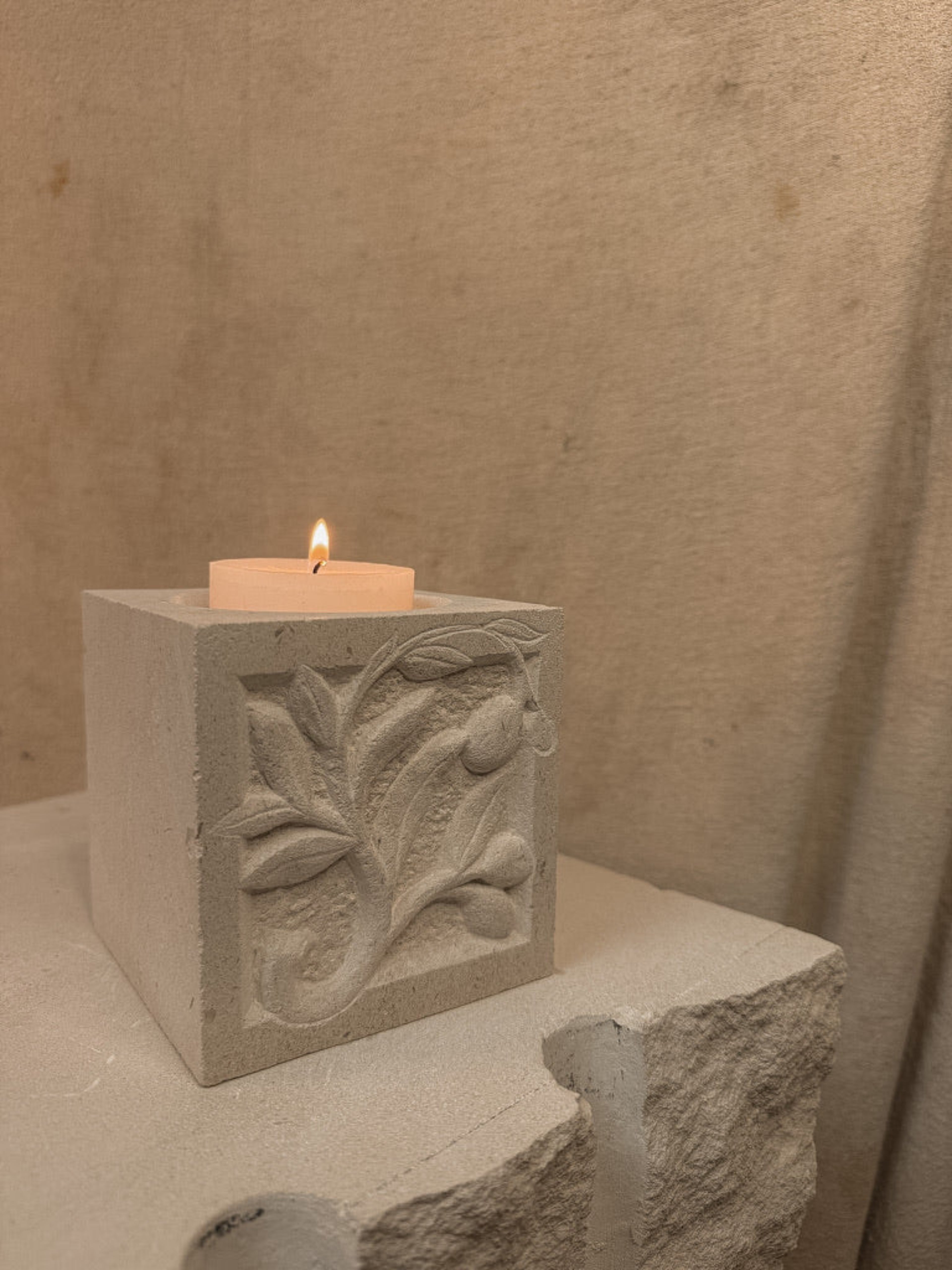 PORTLAND LIMESTONE OLIVE CANDLE HOLDER