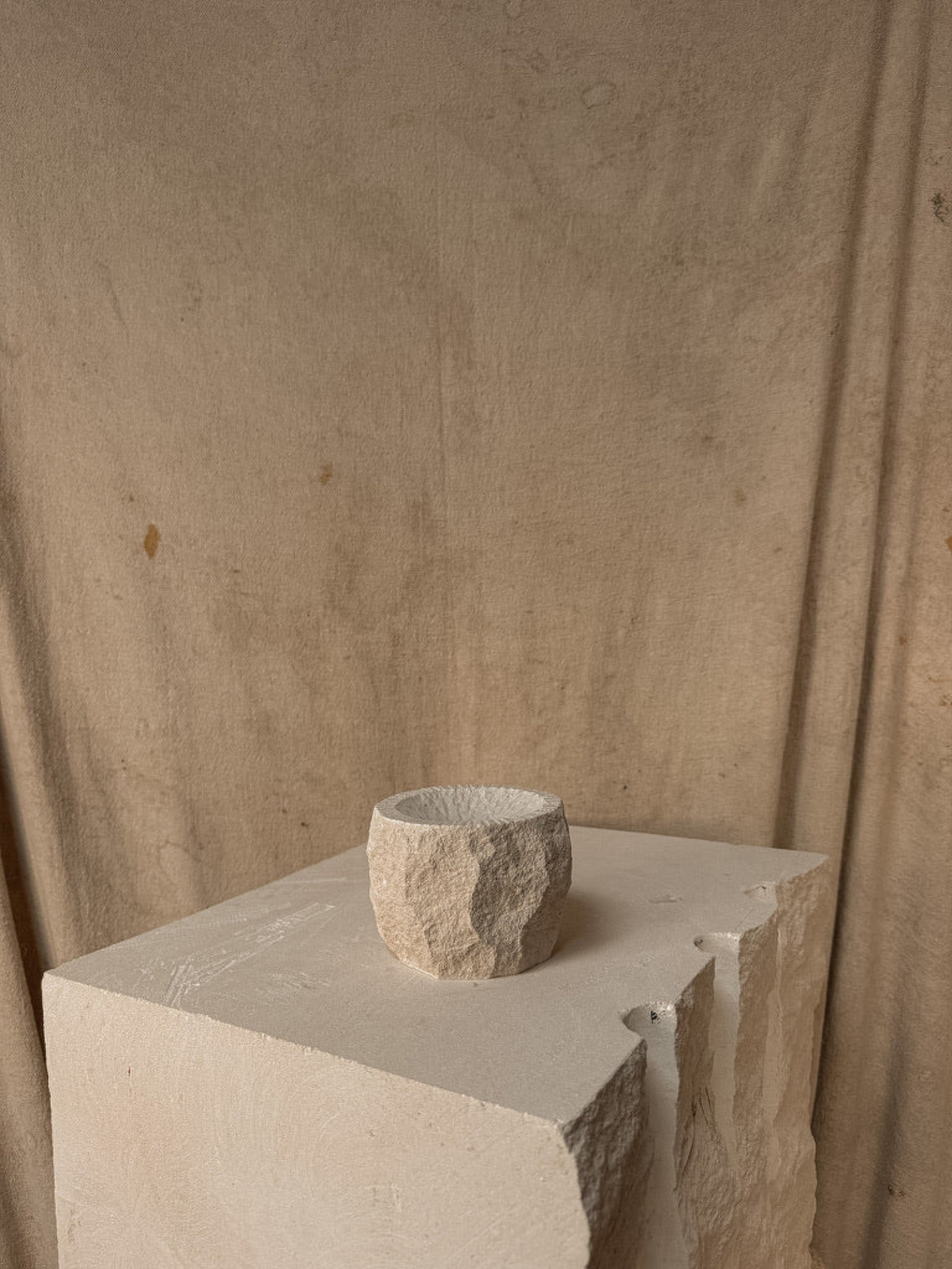 PORTLAND LIMESTONE MORRIS BOWL