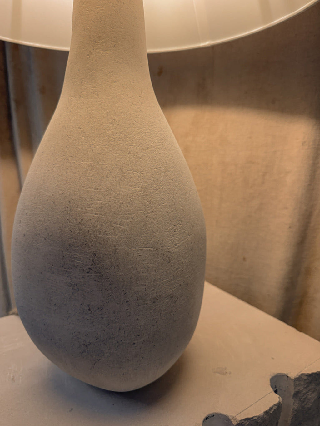 PORTLAND LIMESTONE CLEMENT LAMP